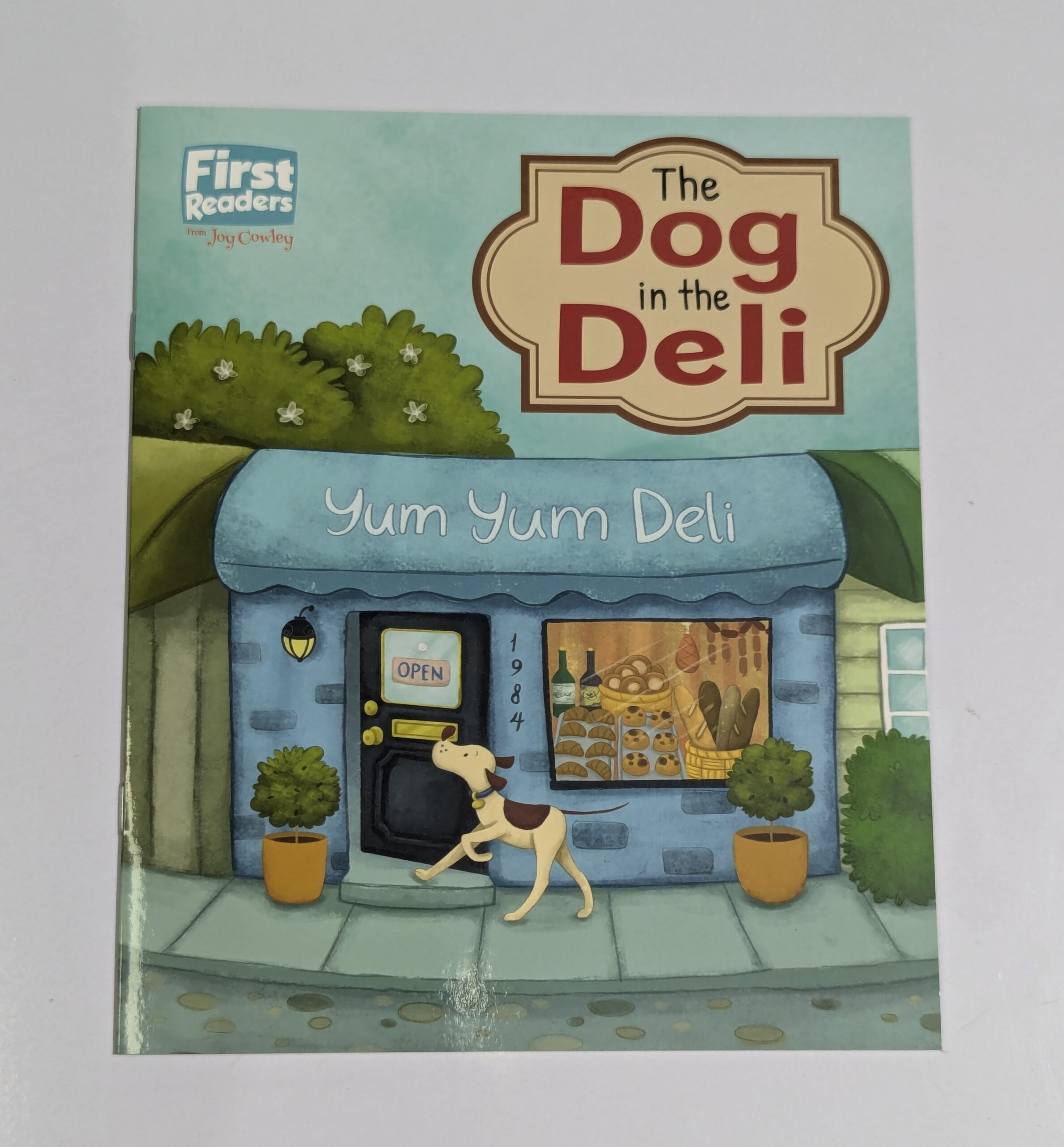 Children's beginner reading book cover — First Readers The Dog in the Deli — learn to read story for preschoolers and kindergartners